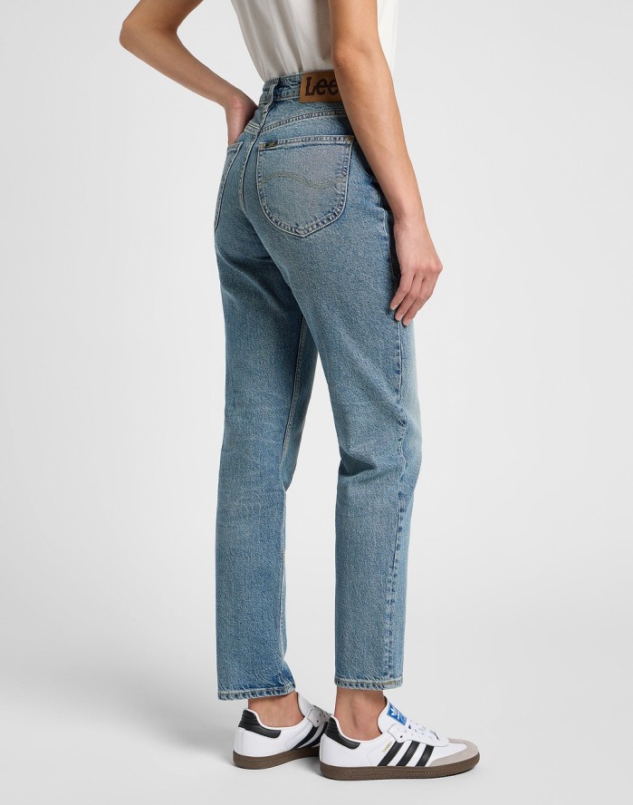 LEE DAMSKIE SPODNIE JEANSOWE CAROL NOSTALGIA DENIM 112360027 L30U016287