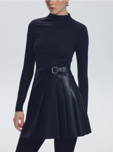 Spódnica mini z imitacji skóry - czarny