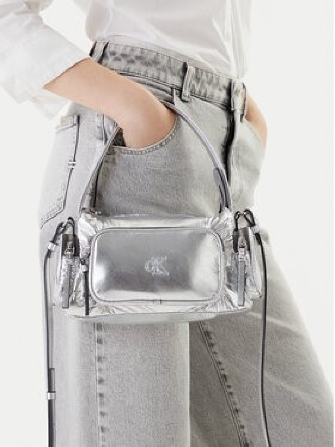 Calvin Klein Torebka Pocket Silver Nylon Small Bag LV04F3443G Srebrny