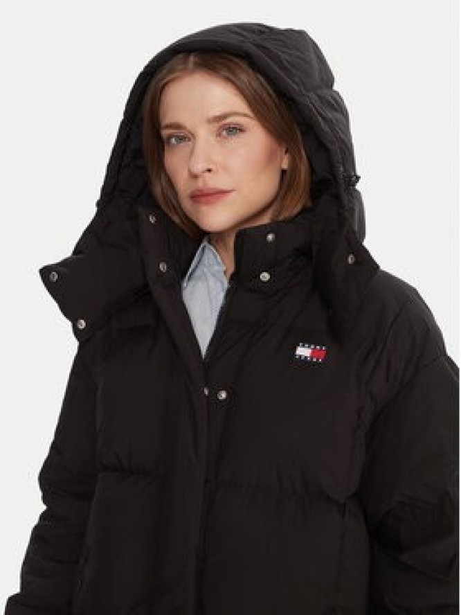Tommy Jeans Kurtka puchowa Alaska DW0DW21977 Czarny Relaxed Fit