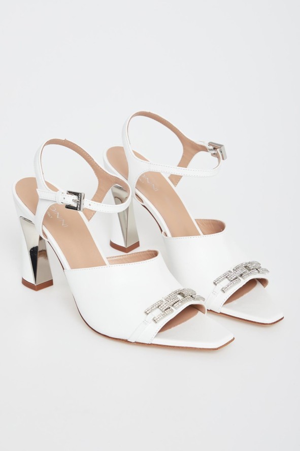 Sandały damskie na obcasie BALDININI