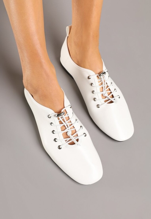 Białe Półbuty ze Sznurowaniem ze Stoperem Julisha