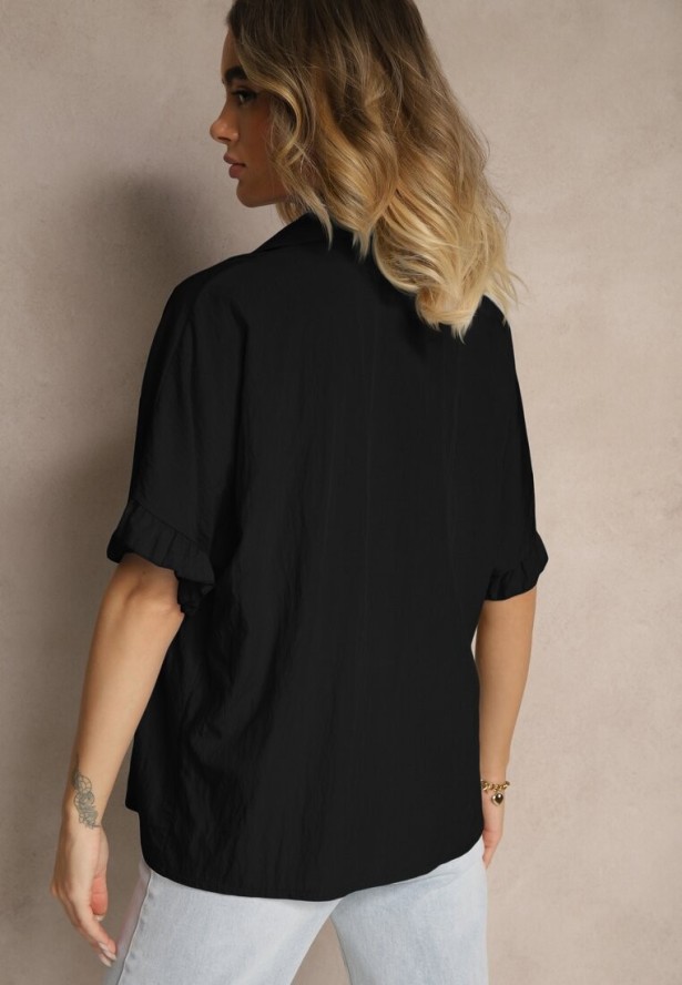 Czarna Koszula z Wiskozą Ozdobiona Falbankami Oleldi