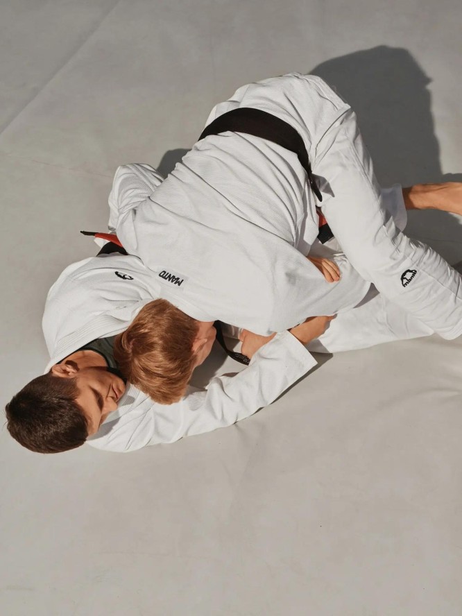 MANTO "BASE 3.0" BJJ GI białe