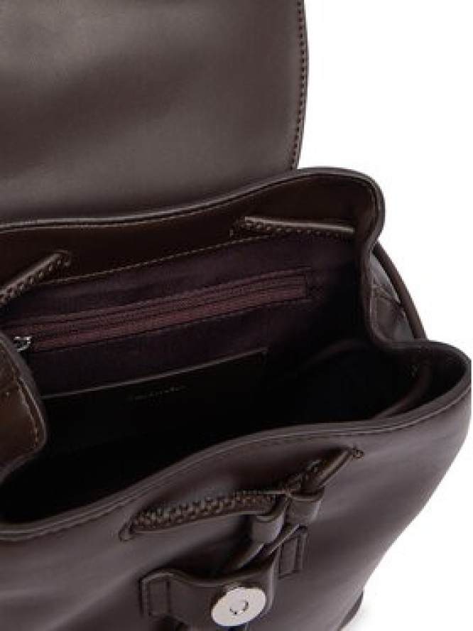 Calvin Klein Plecak Bold Ck Flap Mini Backpack LV04F3893G Brązowy ciemny