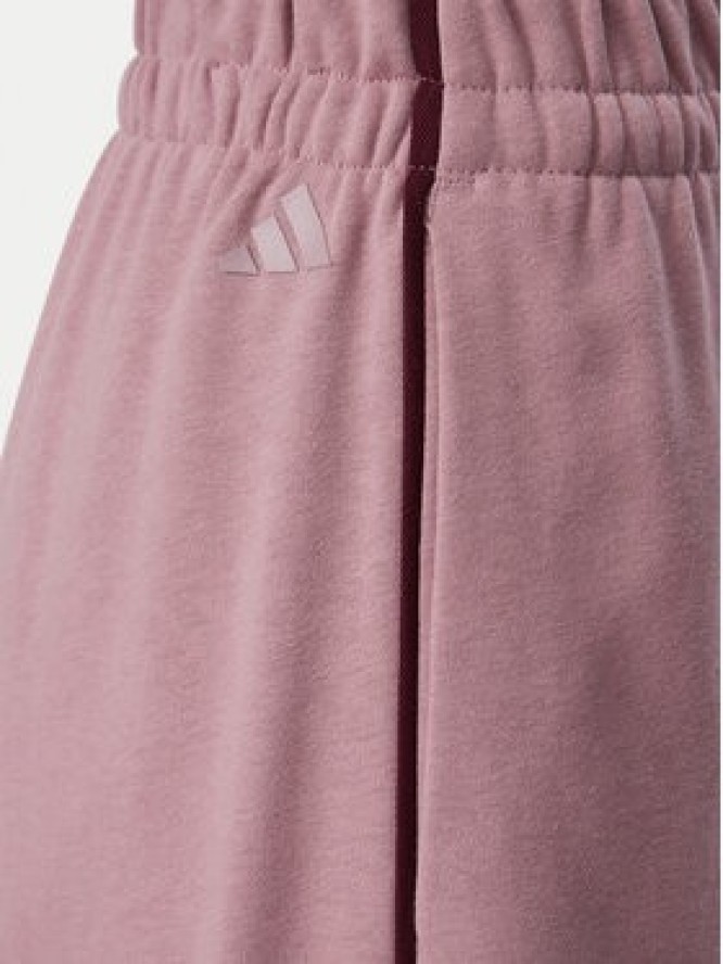 adidas Spodnie dresowe Seasonal Essentials KV6865 Różowy Regular Fit
