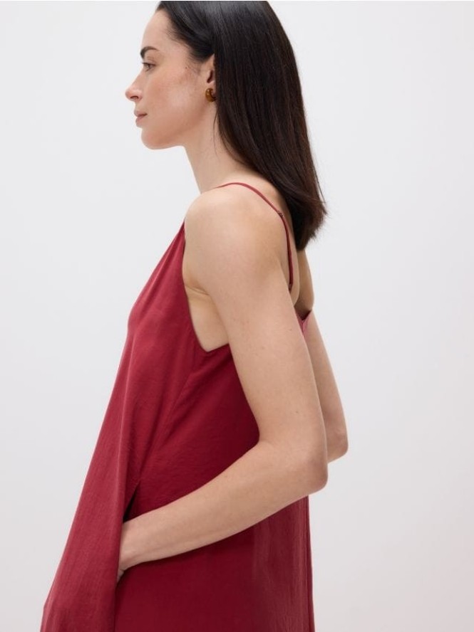 Sukienka na ramiączkach z modalem - bordowy
