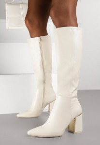 Beżowe Eleganckie Kozaki na Słupkowym Obcasie z Aplikacją i Noskiem w Szpic Noellame