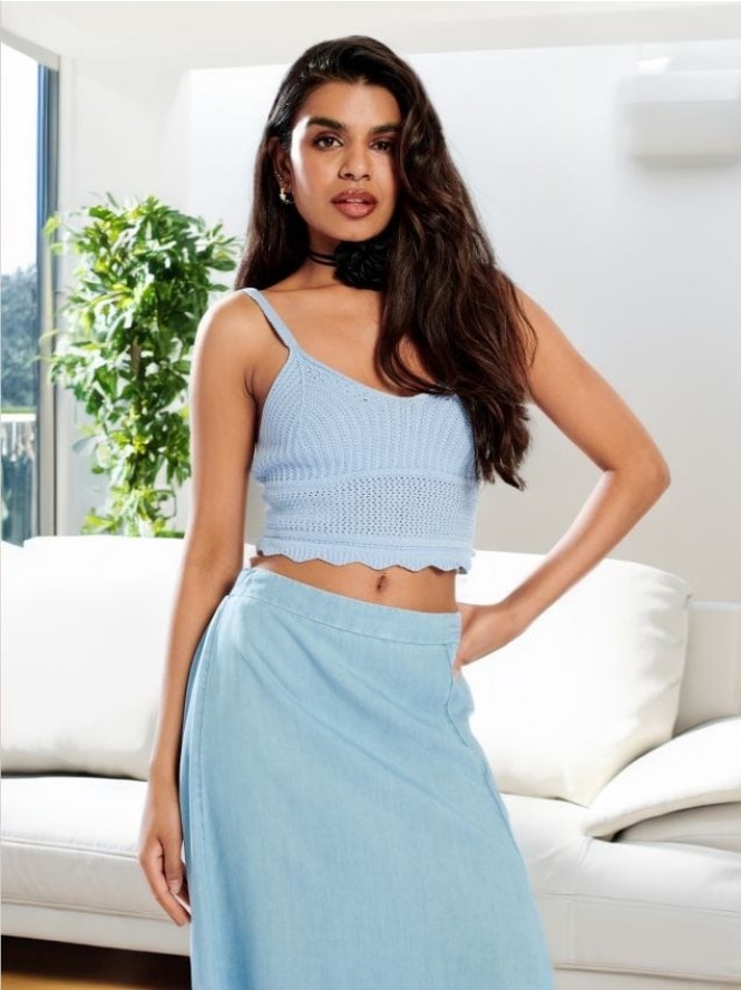 Spódnica midi z rozporkiem - niebieski