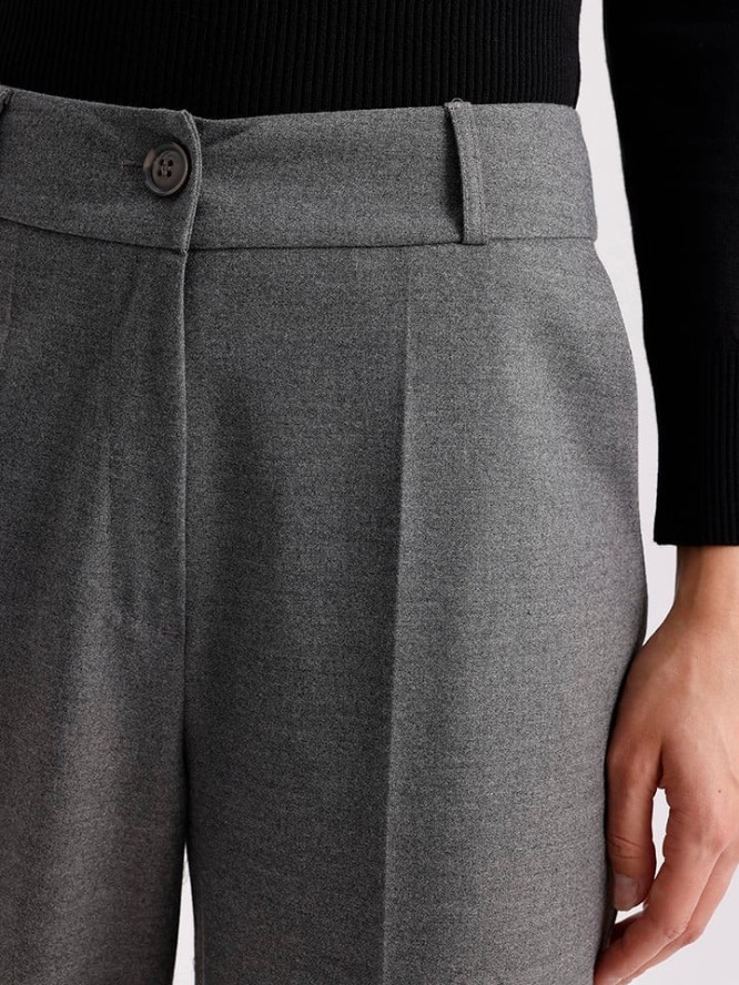 BGN Spodnie w kolorze szarym rozmiar: 38