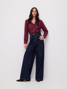 Koszula z ozdobną falbanką - bordowy