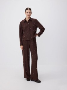 Spodnie z błyszczącymi aplikacjami - ciemnobrązowy