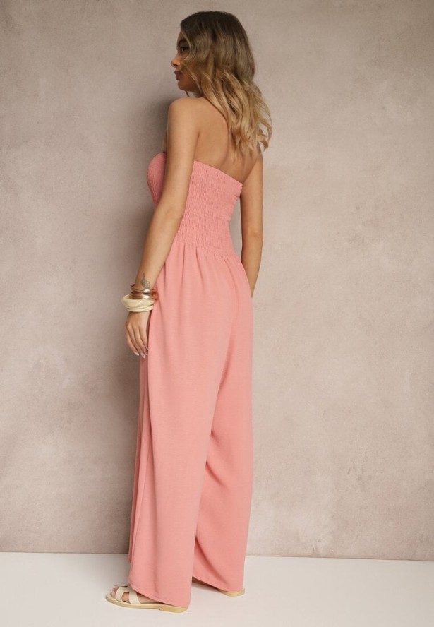 Różowy Kombinezon Bandeau z Szeroką Nogawką Zdobiony Frędzlami Dovaira