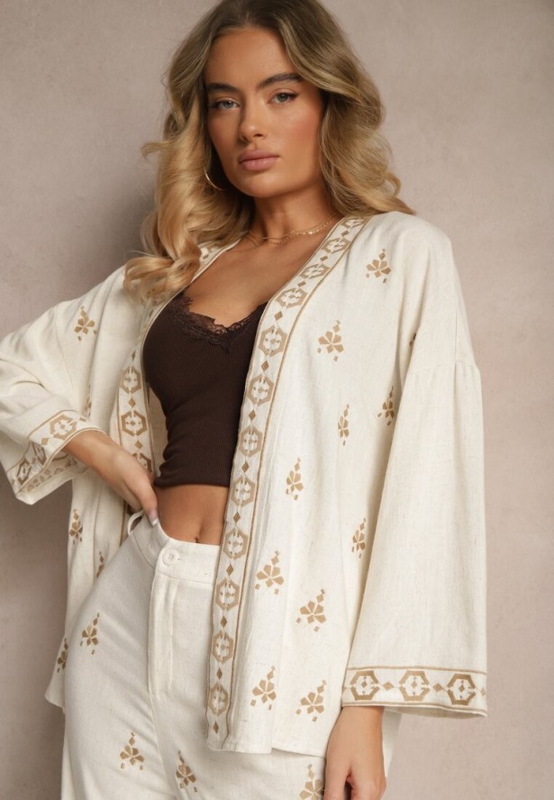 Biało-Beżowa Bluzka Typu Narzutka z Lnem Wiskozą i Haftem Caliven