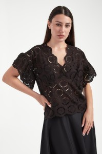 Bluzka damska w haft angielski TWINSET