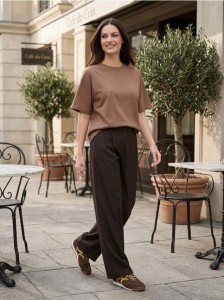 Gładka koszulka z krótkim rękawem - brązowy