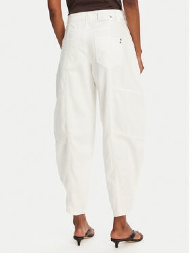 Patrizia Pepe Jeansy 2P1694/D107-W146 Biały Boyfriend Fit