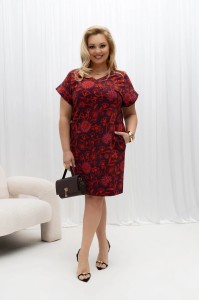 Kimonowa bawełniana sukienka dresowa z kieszeniami Trina bordowo-czerwona w kwiaty PLUS SIZE XXL OVERSIZE WIOSNA