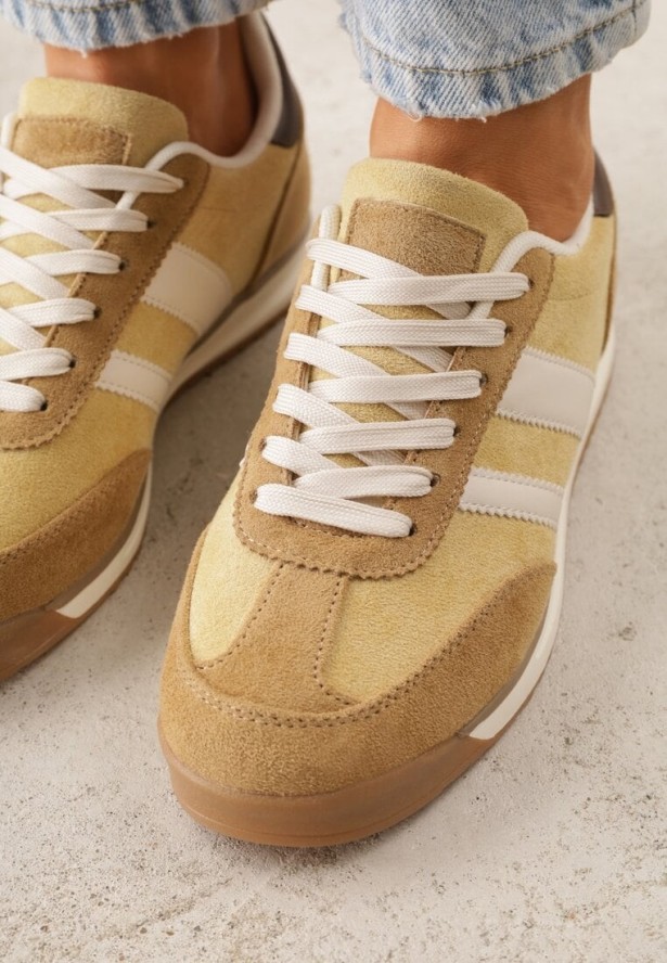 Żółte Sneakersy Ozdobione z Boku Paskami Ariene